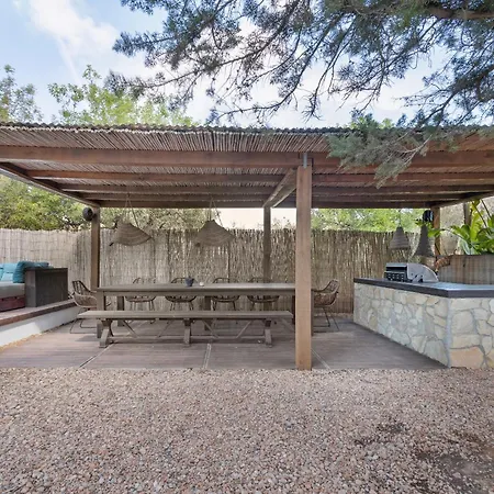 Ses Oliveres Villa *